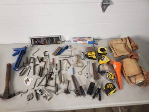 lot 99 image: Assorted Hand Tools and Specialty Tools