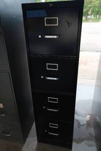 lot 7 image: METAL FILE CABINENT