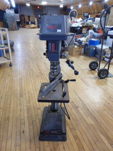 lot 14 image: Skil Heavy Duty Drill Press