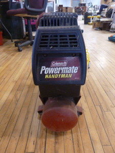 lot 21 image: Coleman Powermate Handyman Air Compressor
