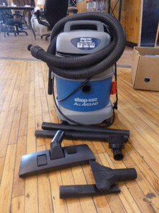 lot 39 image: Shop Vac All Around Vacuum