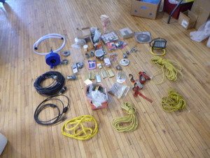 lot 60 image: Miscellaneous Garage Items
