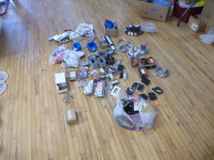 lot 62 image: Miscellaneous Garage Items