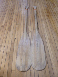 lot 96 image: Canoe Oars