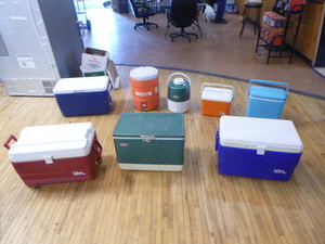 lot 116 image: Coolers and Water Jugs