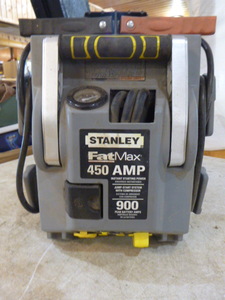 lot 123 image: Stanley Fat Max Jump-Start System with Compressor