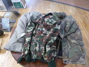 lot 141 image: Hunting Jackets