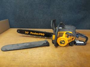 lot 712 image: Poulan Pro 50cc 20 Gas Chainsaw - Tested and Runs Well