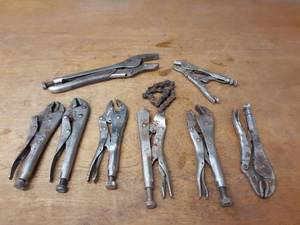 lot 739 image: Lot of (8) Vise Grip Pliers