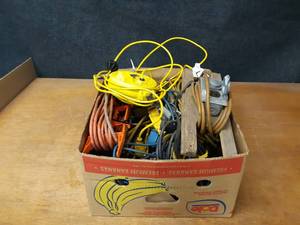 lot 764 image: Lot of (10) Extension Cords and Worklights