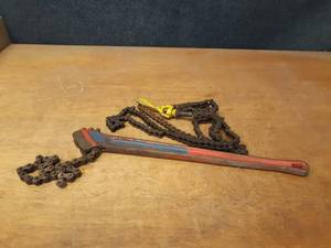 lot 783 image: RIDGID C-24 3 Heavy Duty Chain Wrench (Overall 24 Long) and More