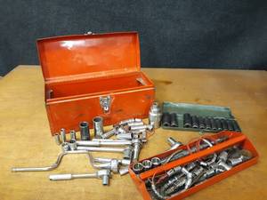 lot 884 image: Toolbox Full of Sockets and Socket Wrenches - 14 Drive to 12 Drive