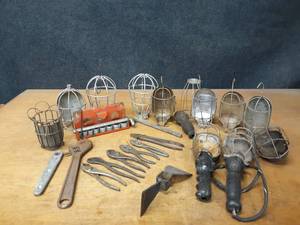 lot 907 image: Lot of Hand Tools and Trouble Light Cages