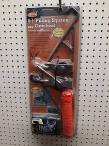 lot 947 image: Game Hanging Pulley System - New in Package