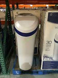PREMIUM 30,000 GRAIN WATER SOFTENER (MODEL M30) - NEW NO BOX