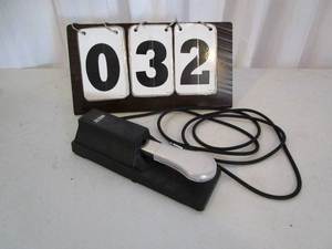 On Stage KP100 Sustain Pedal