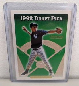 lot 6 image: RARE 1993 Topps Gold Draft Pick Derek Jeter Rookie Card