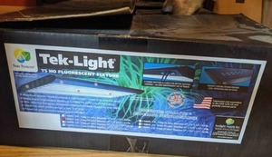 lot 35 image: Tek-Light T5 HO Fluorescent Fixture