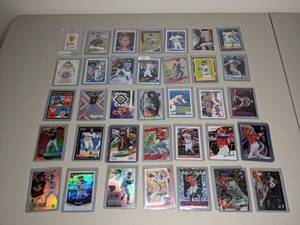 lot 86 image: Fantastic Baseball Cards Lot 1218