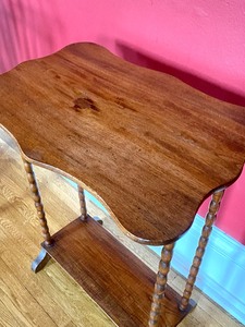 Small Accent Table w Spindle Legs