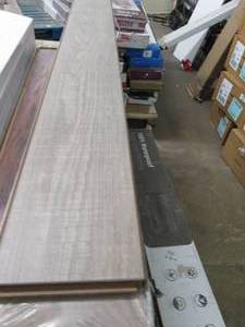 lot 19 image: 6 cases of 12 mm park rapids oak la...