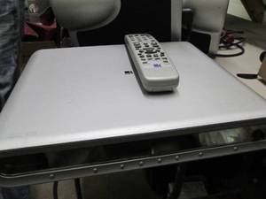 lot 40 image: instant theather kit100 dvd home en...