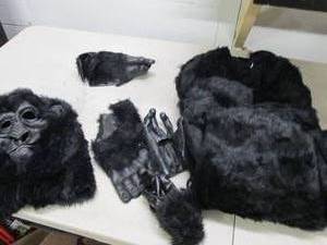 lot 175 image: spooktacular creations xl looks lik...