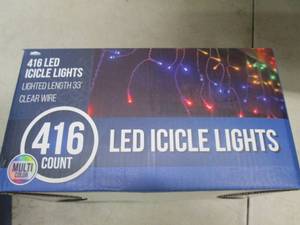 lot 202 image: 416 led icicle lights lighted lengt...