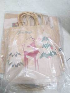 lot 204 image: joyin 24 pack of kraft christmas ba...