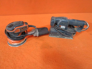 lot 25 image: Black & Decker Sanders