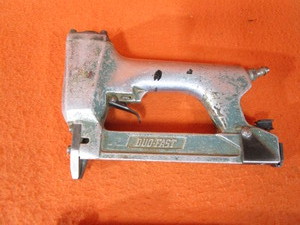 lot 39 image: (2) Air Staplers