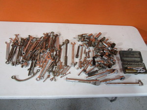 lot 68 image: Wrenches, Ratchets, Sockets, Extensions