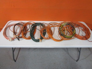 lot 71 image: Extension Chords