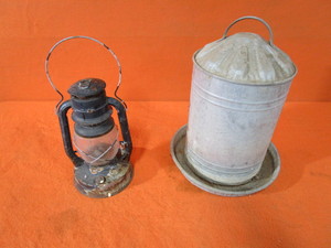 lot 118 image: Vintage Barn Lantern & Chicken Waterer