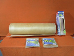 lot 128 image: Wood Veneer