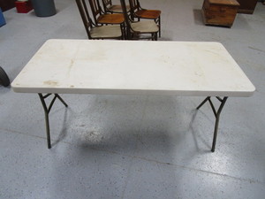 lot 134 image: 5 Banquet Table