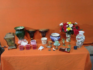 lot 170 image: Home Decor