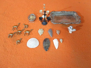 lot 176 image: Arrow Heads & Misc.