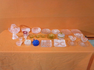 lot 177 image: Glass & Crystal