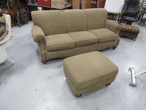 lot 153 image: Couch & Ottoman