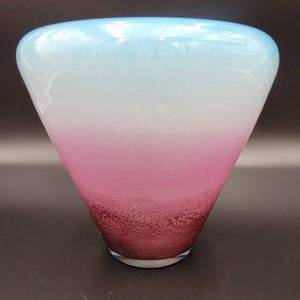 Extremely Rare Mid-Century Hand-Blown Pastel Sky Hand-Blown Kiarra Lithunian Art GlassVase