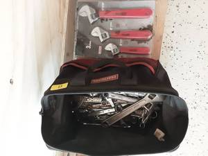 lot 13 image: Craftsman Tool Bag Full Of SAE & Metric & Adjustable Wrenches