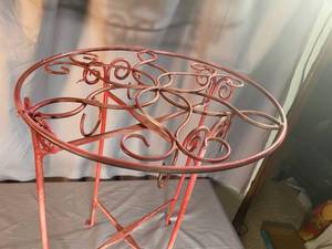 lot 144 image: Metal and Glass IndoorOutdoor Hand Crafted Artisan Table