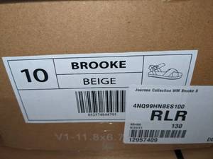 lot 272 image: Journee Collection Womens Brooke Sandal, Sz 10