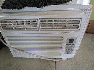General Electric air conditioner, 8...