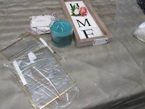 5 Dcor Items...