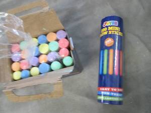 Joyin Mini Glo Sticks Retail $19.99...