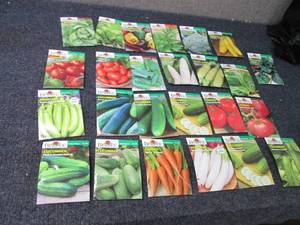 25 Assorted Packs of Burpee Vegetab...