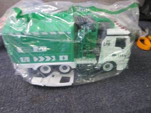 City Service Recycling Side Dump Ga...