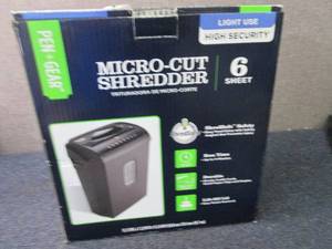 Pen & Gear 6 Sheet Micro Cut Shredd...
